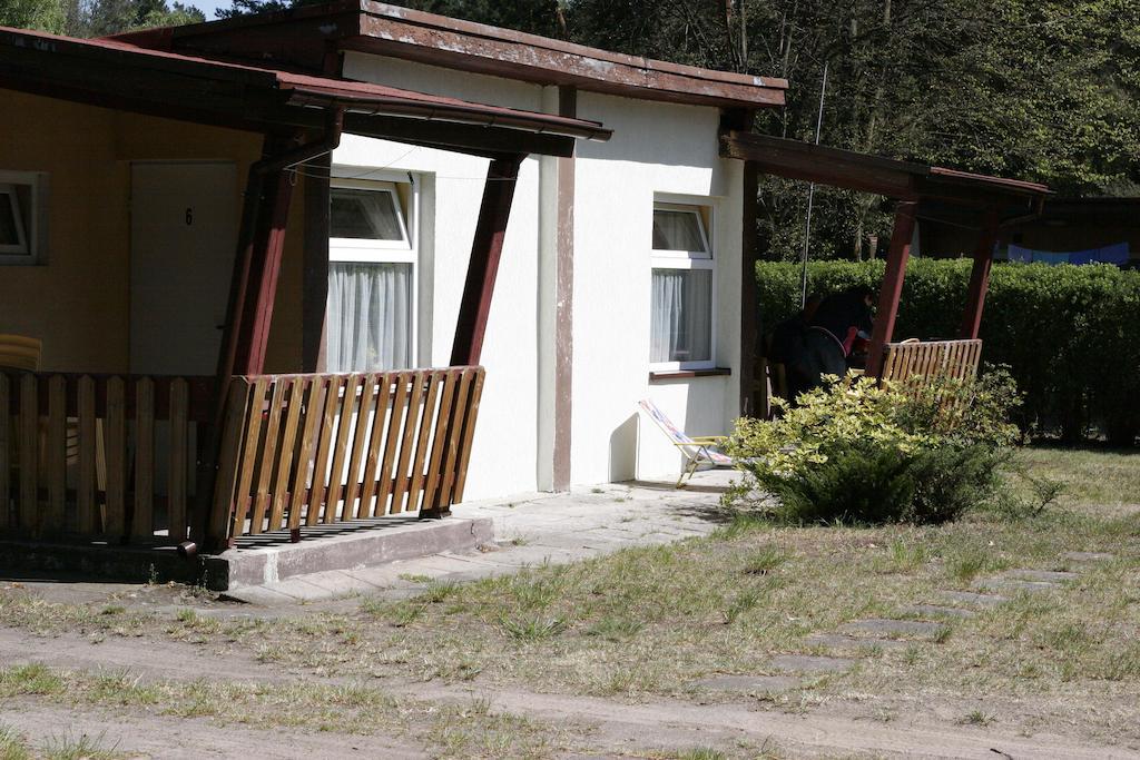 Osrodek Wypoczynkowy Jelonek Hotel Wolsztyn Exterior photo